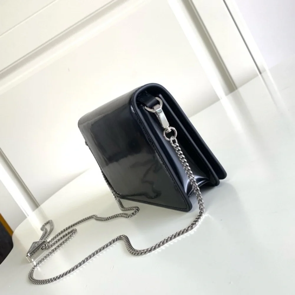 Prada Black Patent Leather Clutch with Chain - Picture 5 of 16